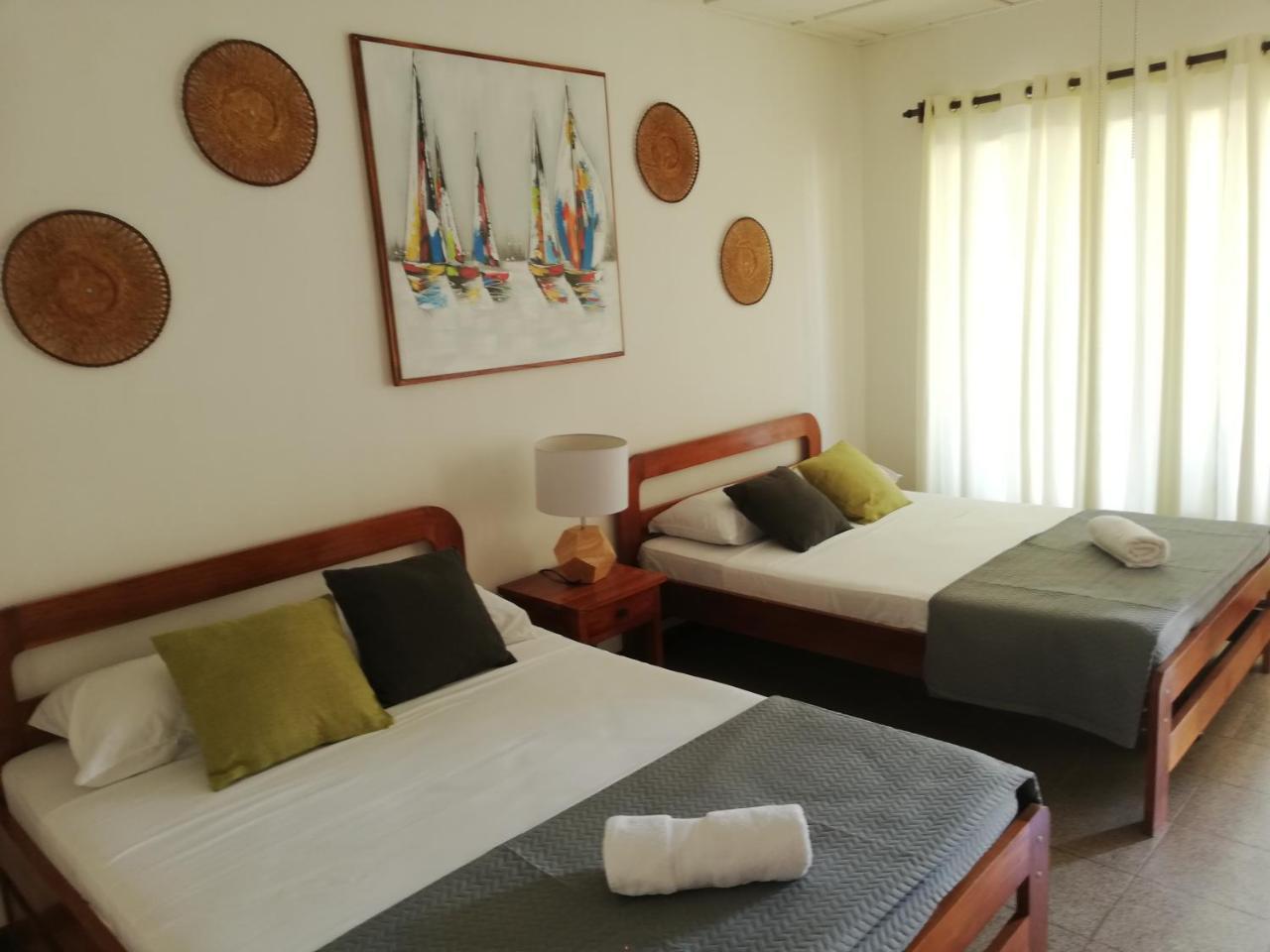 Hotel La Isla ปาร์ริตา ภายนอก รูปภาพ