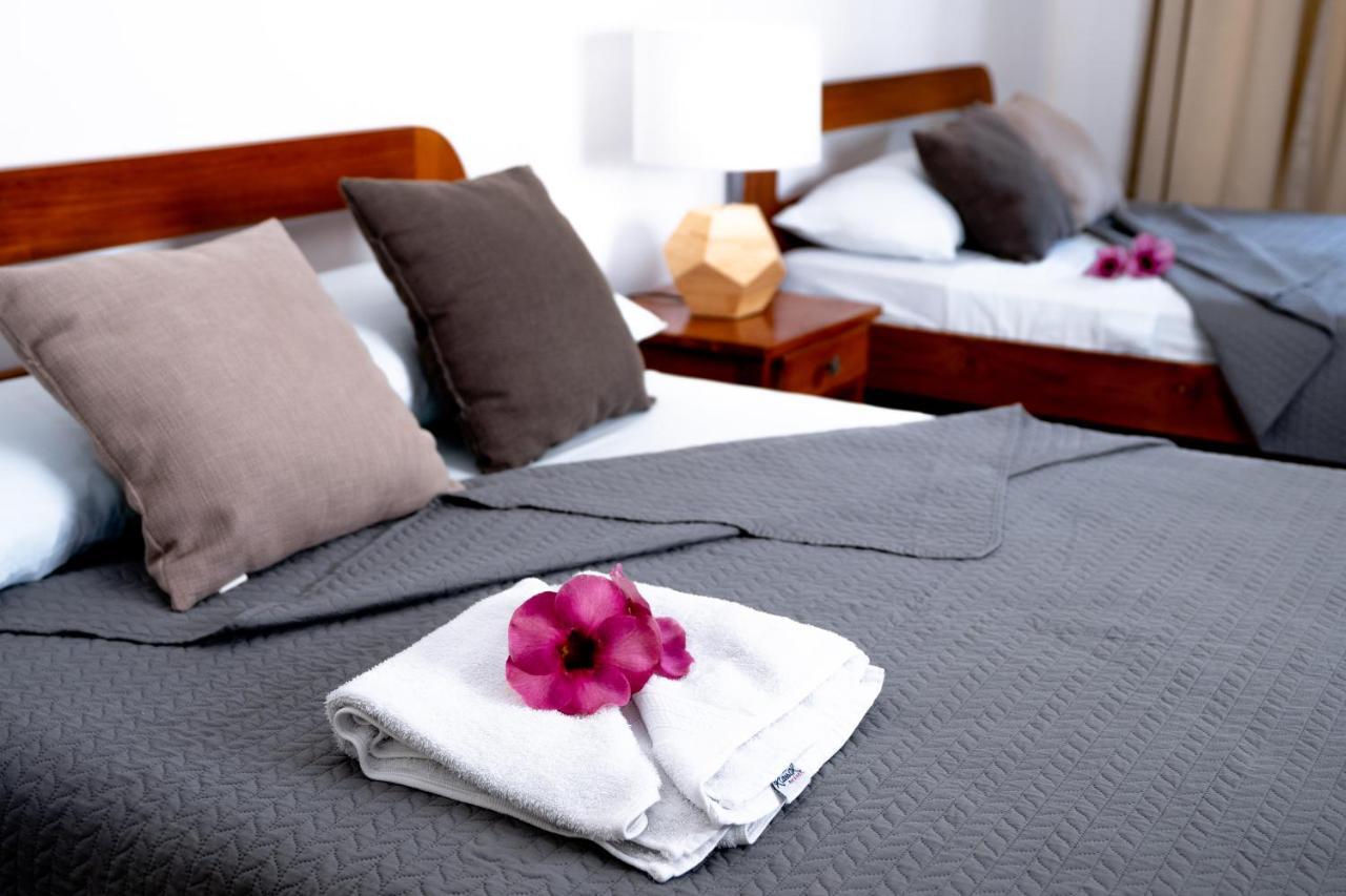 Hotel La Isla ปาร์ริตา ภายนอก รูปภาพ