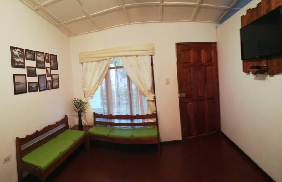 Hotel La Isla ปาร์ริตา ภายนอก รูปภาพ